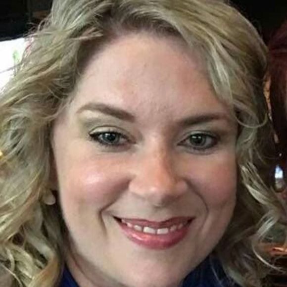 Meet your Posher, Amanda - Picture 1 of 1